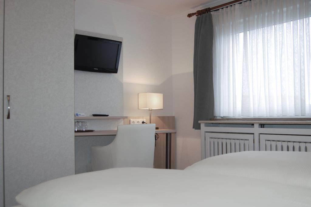 Hôtel Airport Zeltinger Hof à Kelsterbach Chambre photo