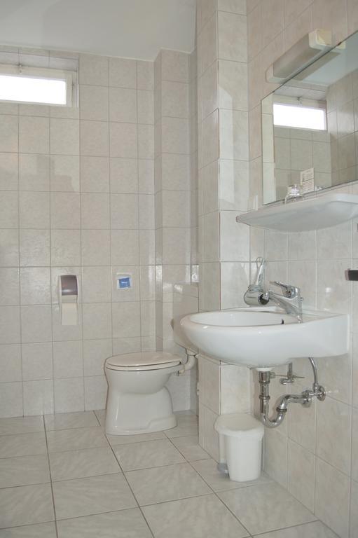 Hôtel Airport Zeltinger Hof à Kelsterbach Chambre photo