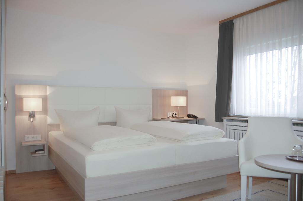 Hôtel Airport Zeltinger Hof à Kelsterbach Chambre photo